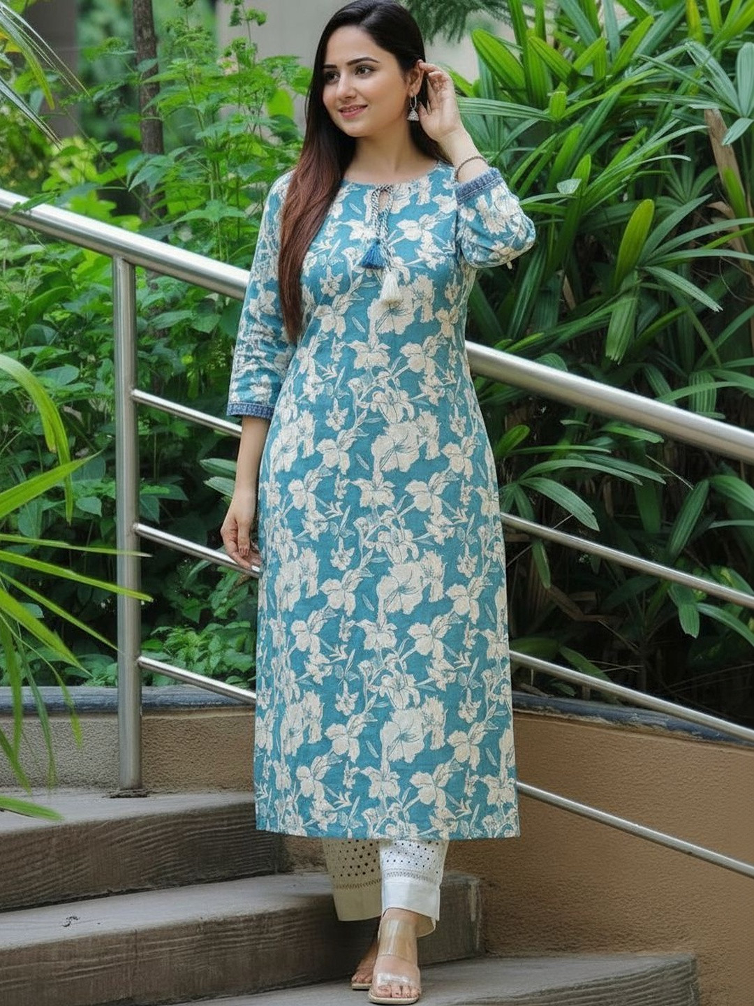 Gulmehendi Women Floral Printed Floral Kurta