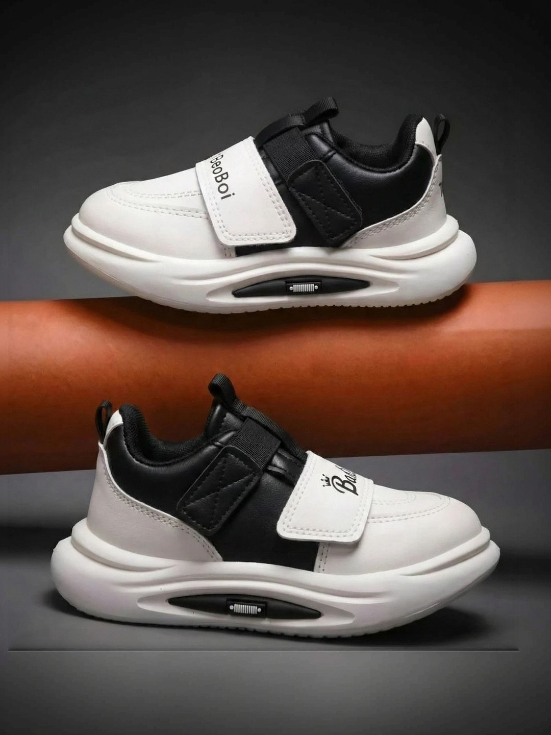 FABBMATE Boys Colourblocked Sneakers