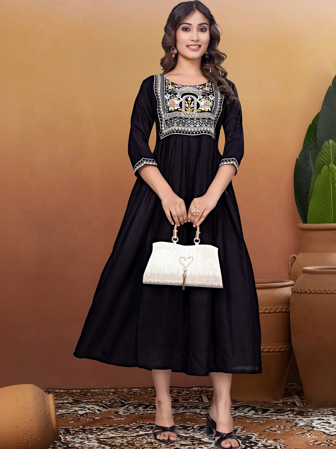 Kalavritta Ethnic Motifs Embroidered A-Line Midi Dress