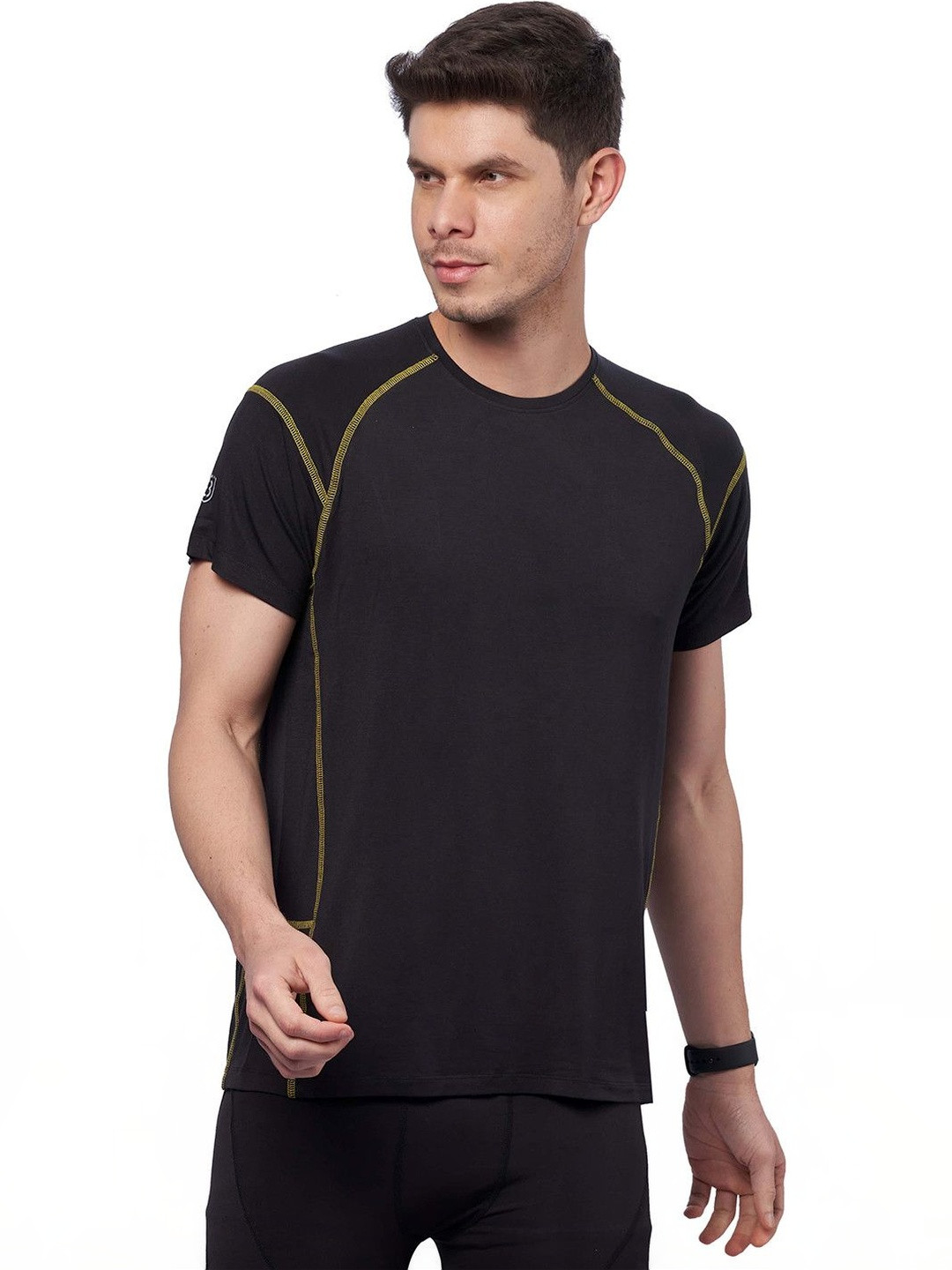 DOMIN8 Men Solid Round Neck T-Shirt