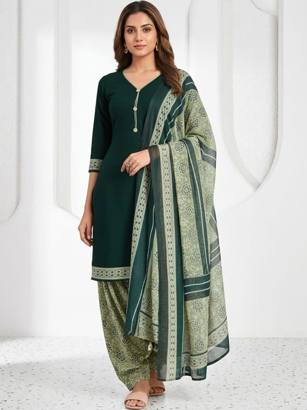 SEWDHAGA Women Ethnic Motifs Regular Kurta with Patiala & With Dupatta