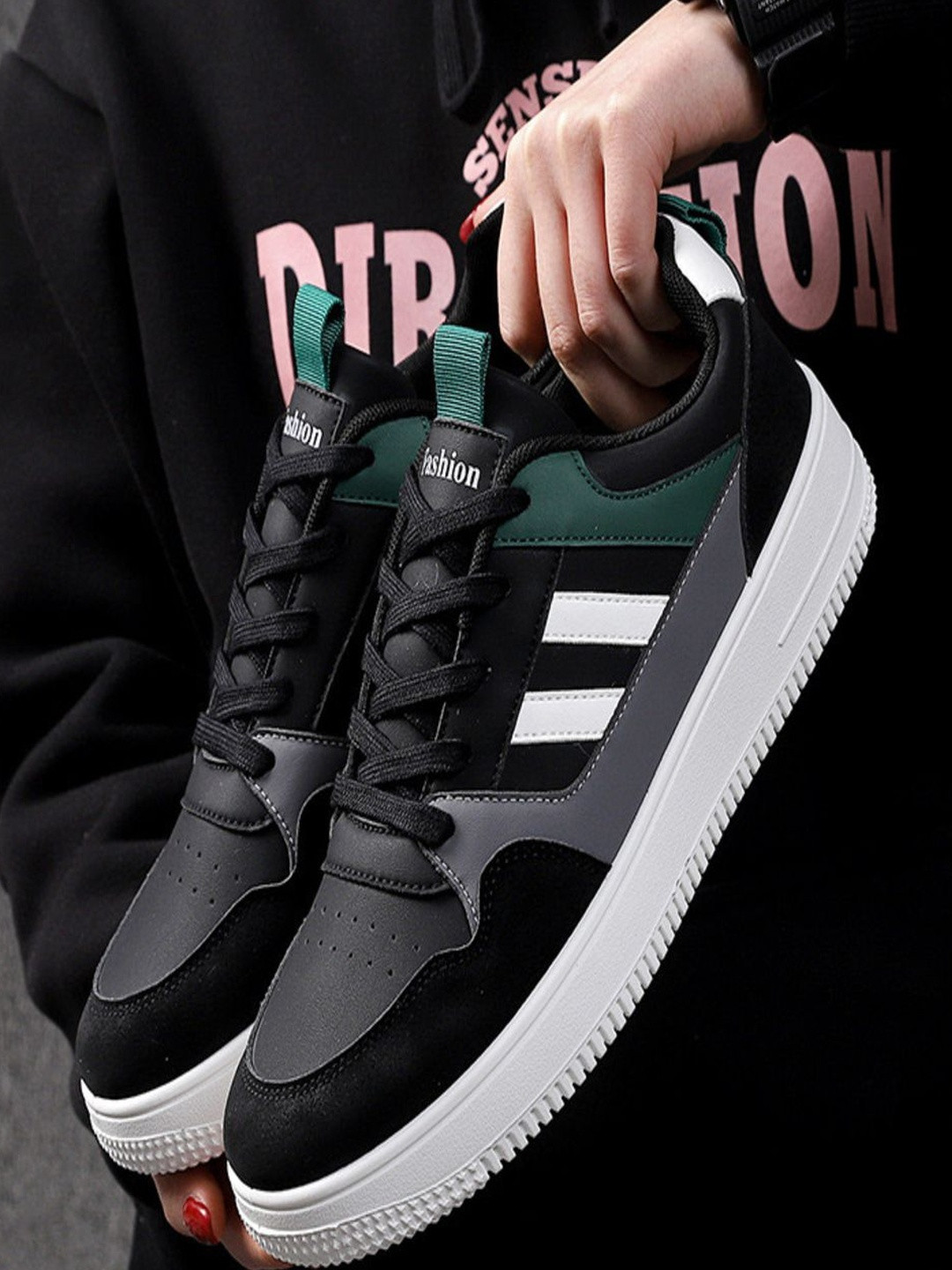 Fition Men Colourblocked Sneakers