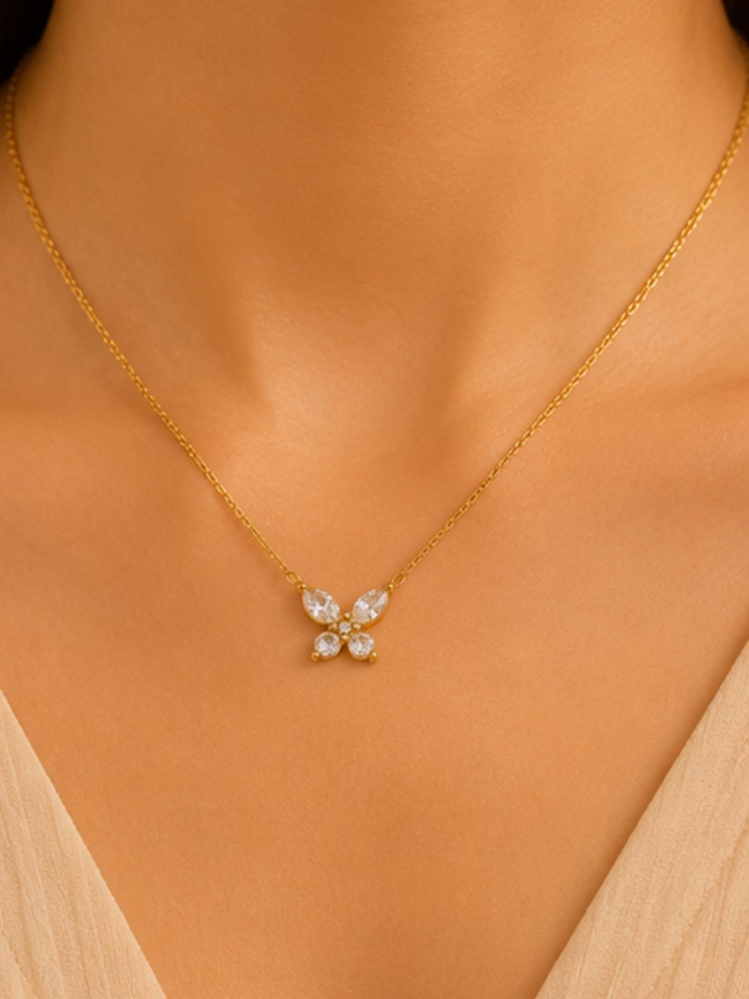 DIVING SWAN Women 18K Thick Gold Plated Leela Flight Charm Necklace