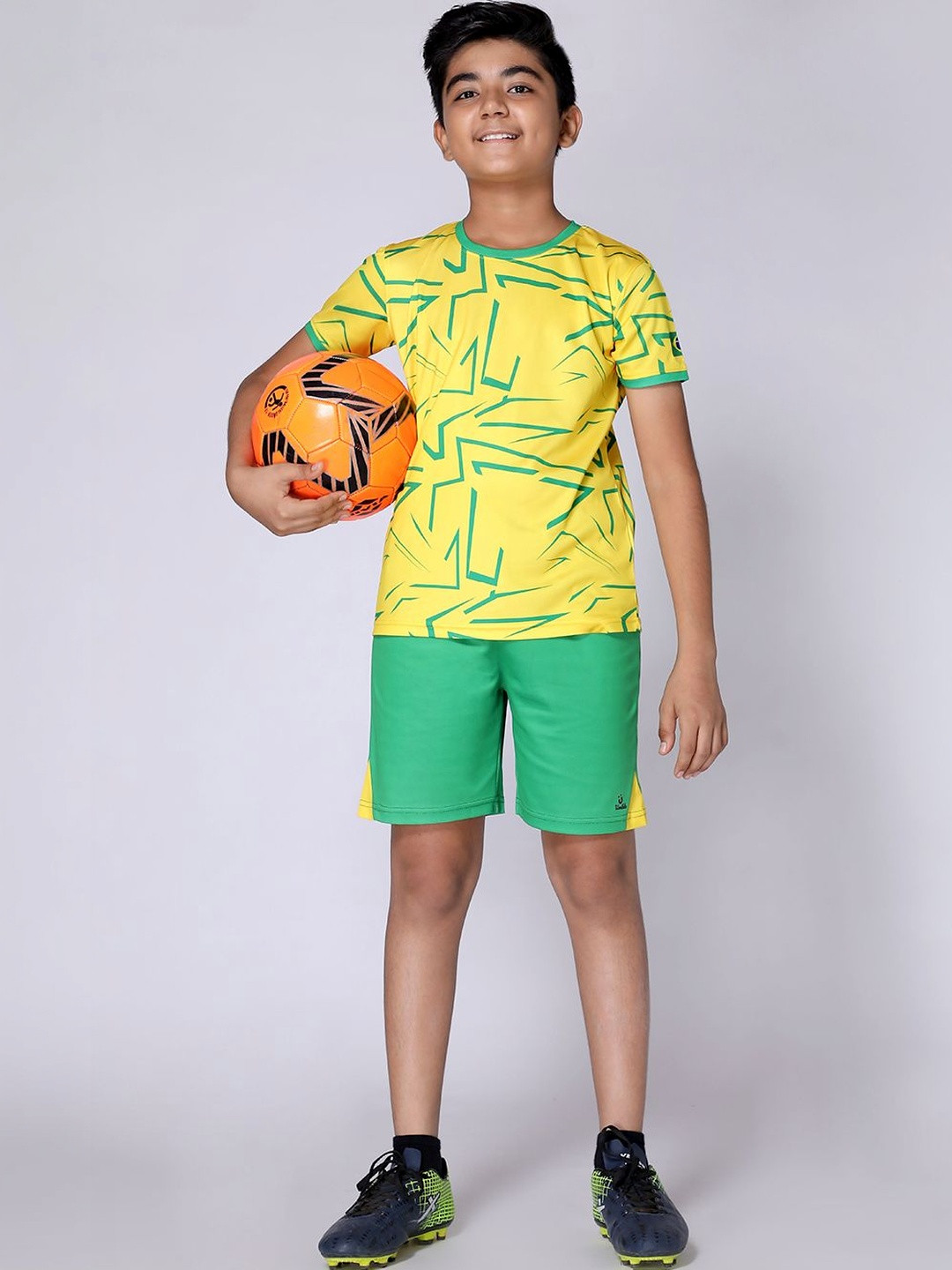 UMILDO Boys Abstract Printed Round Neck Polyester Tshirt