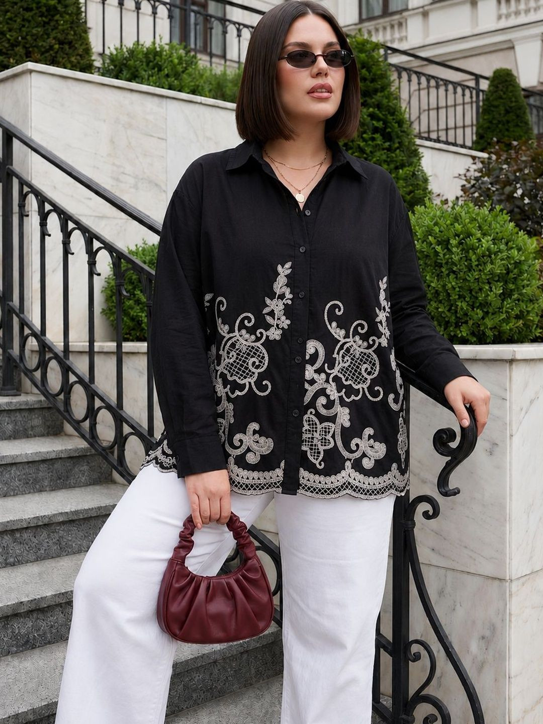 ZUMMER Women Smart Floral Casual Shirt