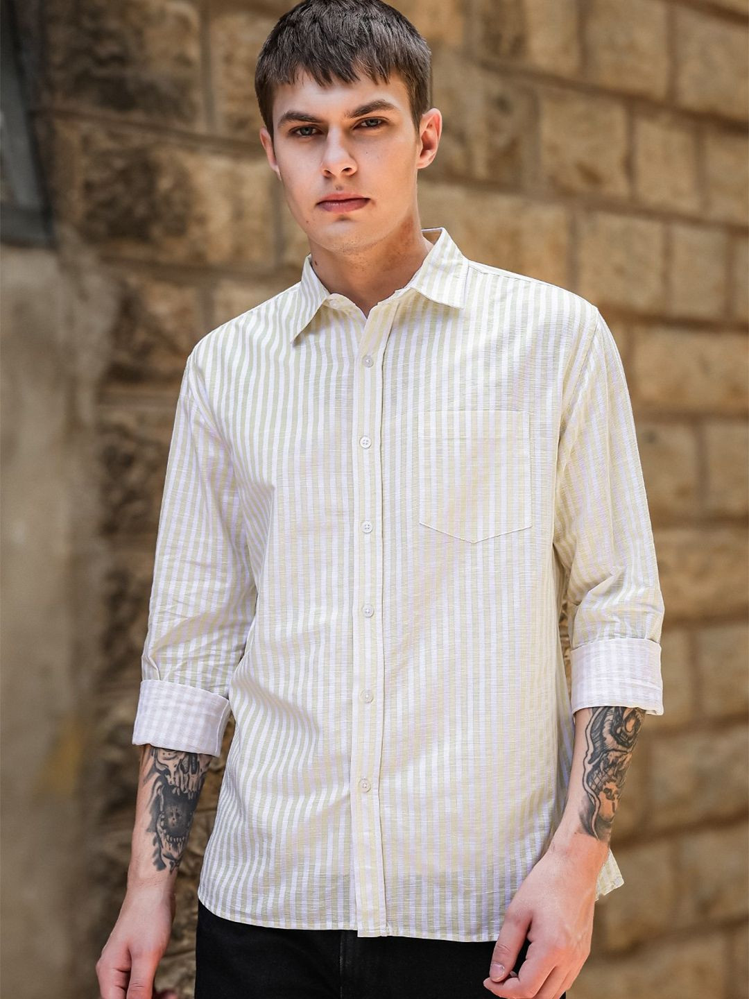 Eszett Vertical Striped Spread Collar Cotton Linen Pocket Shirt