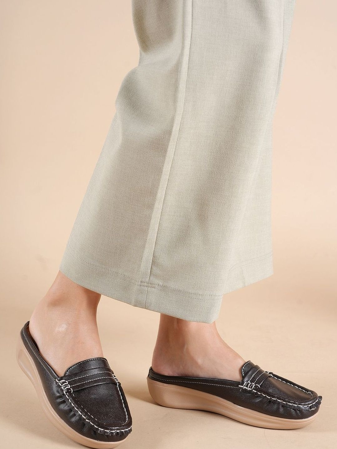 Mast & Harbour Women Round Toe Synthetic Flats