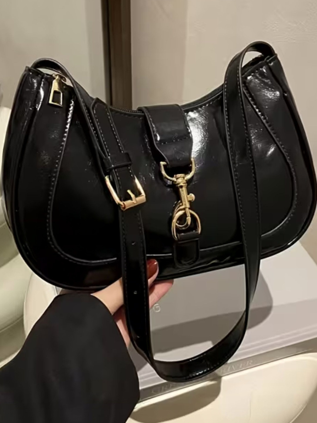 ITALISH Leather Shoulder Bag