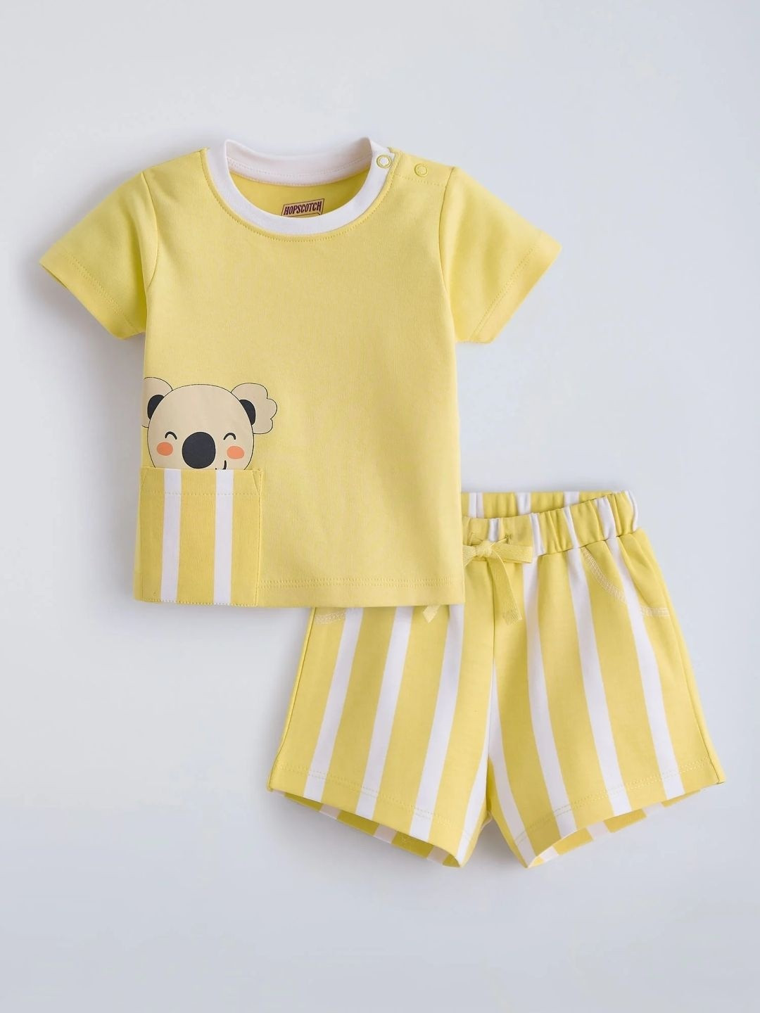 Hopscotch Boys Printed T-shirt with Shorts