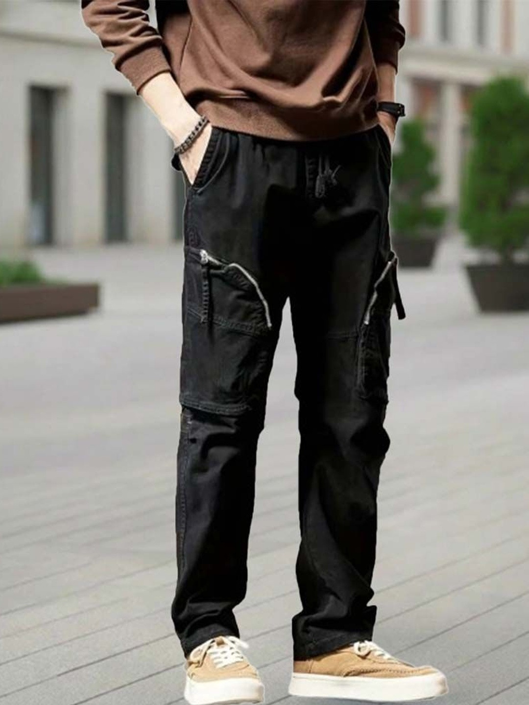 Moda Rapido Men High-Rise Cargos Trousers