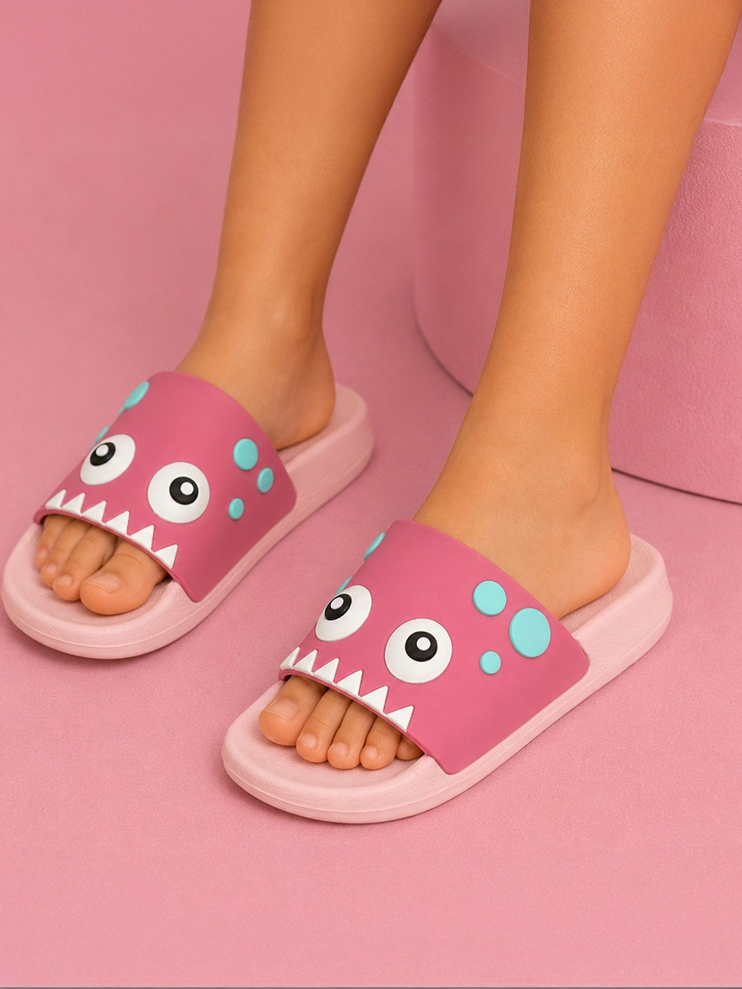 WELCOME Kids Lightweight & Comfortable Arch Support Durable Anti-Skid Flip Flops