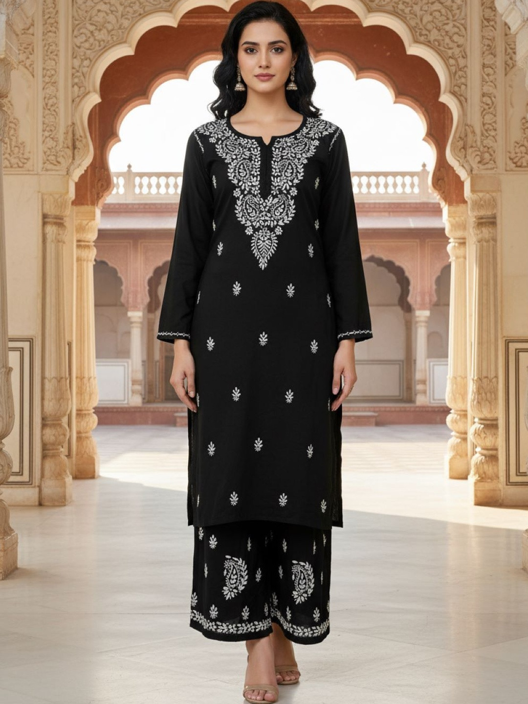 Noorza Chikankari Women Ethnic Motifs Embroidered Regular Thread Work Kurta with Palazzos