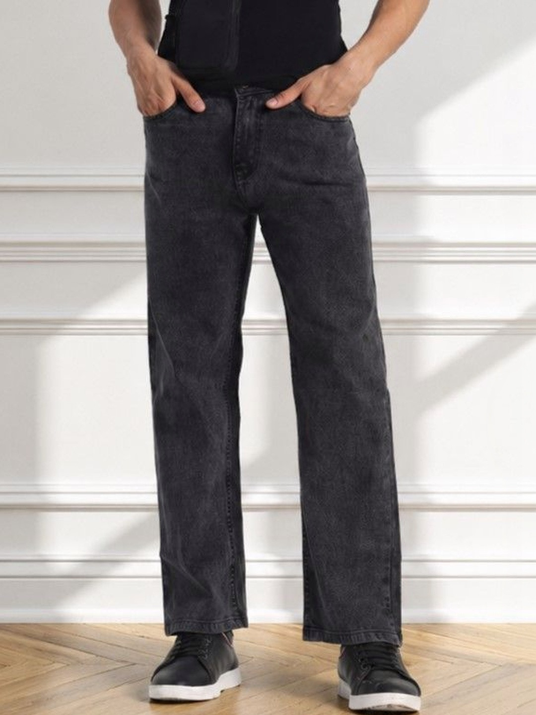 SYNZO Men Comfort Relaxed Fit Mid-Rise Jeans