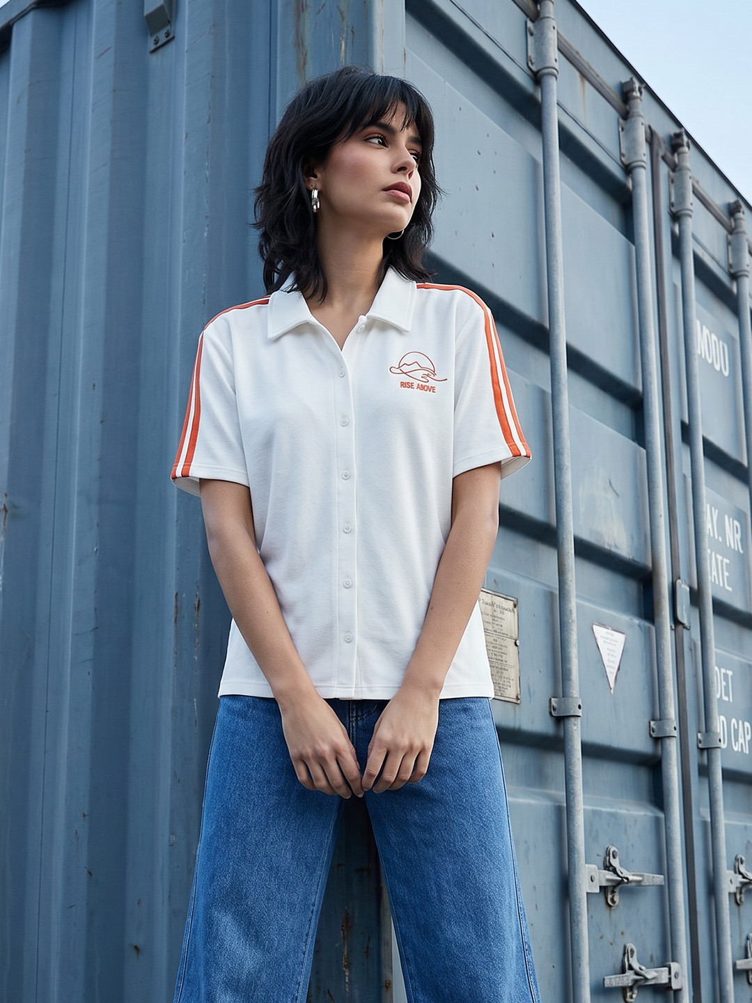 The Roadster Life Co. Spread Collar Casual Shirt