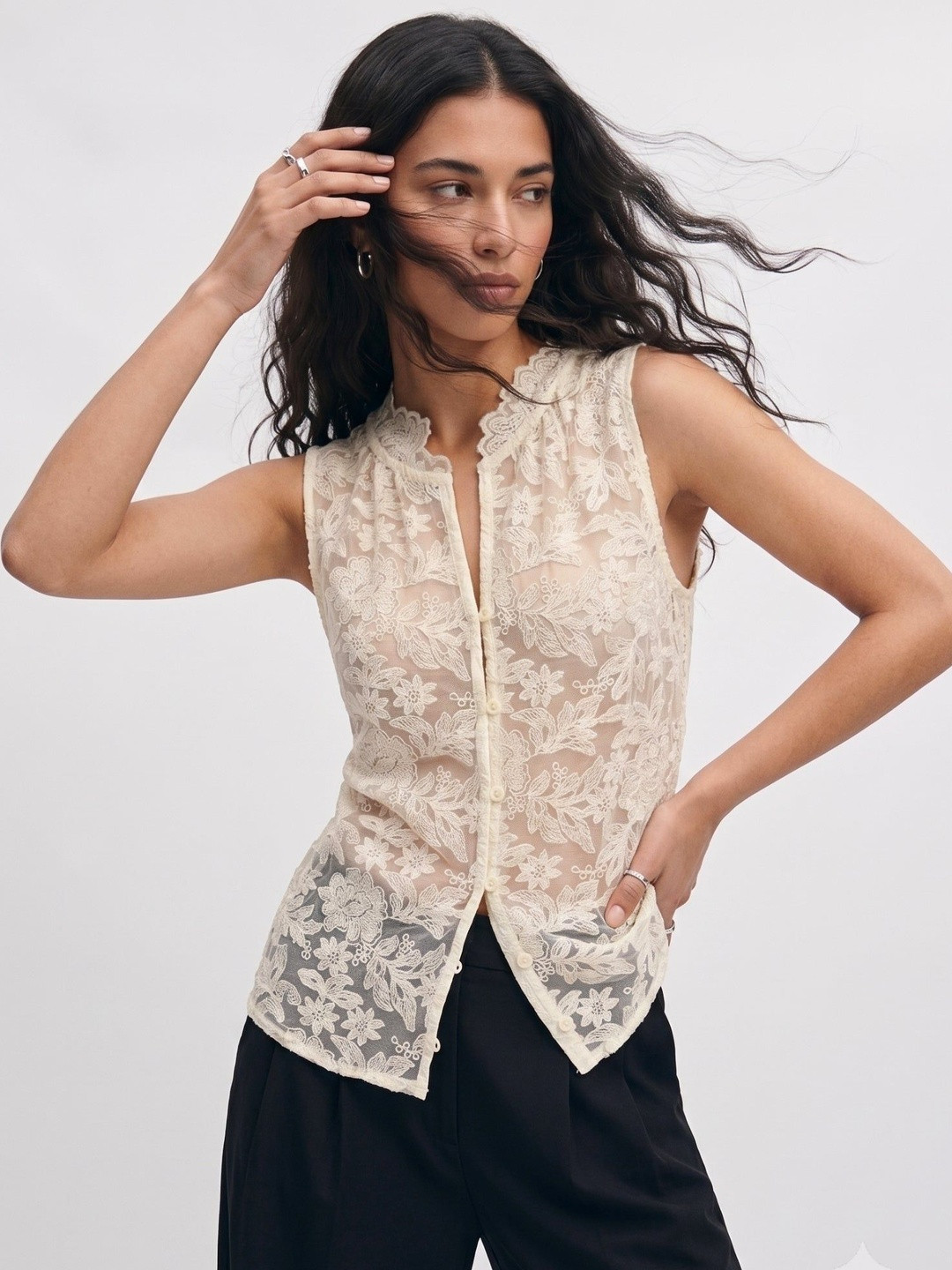 Outzidr Floral Print Ruffles Top