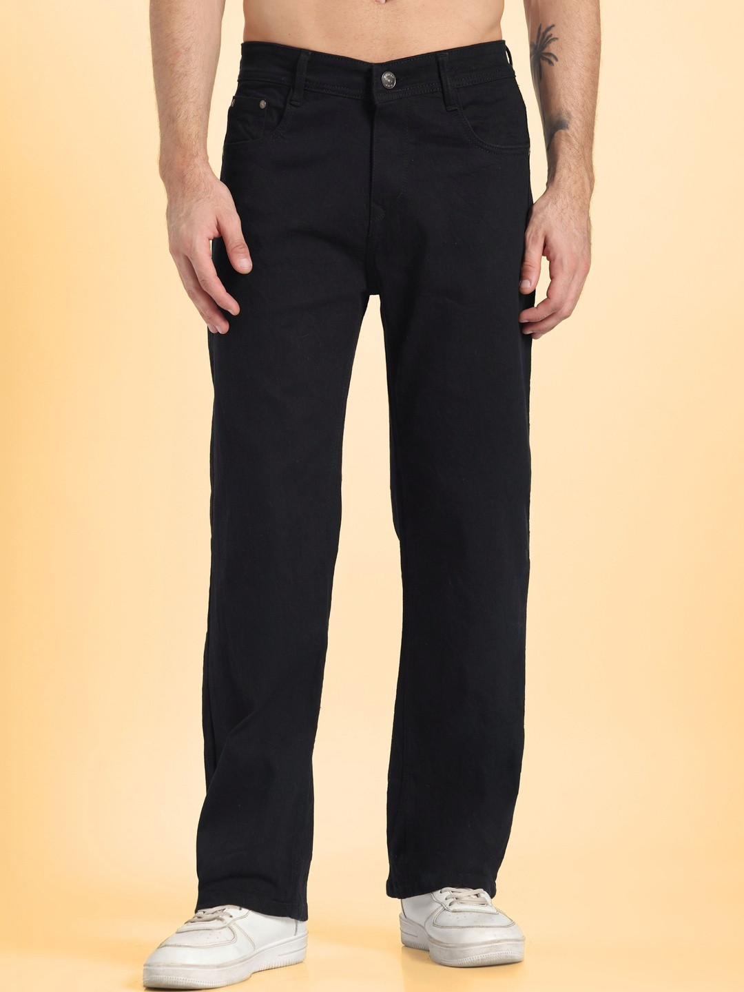 SYNZO Men Comfort Straight Fit Mid-Rise Jeans