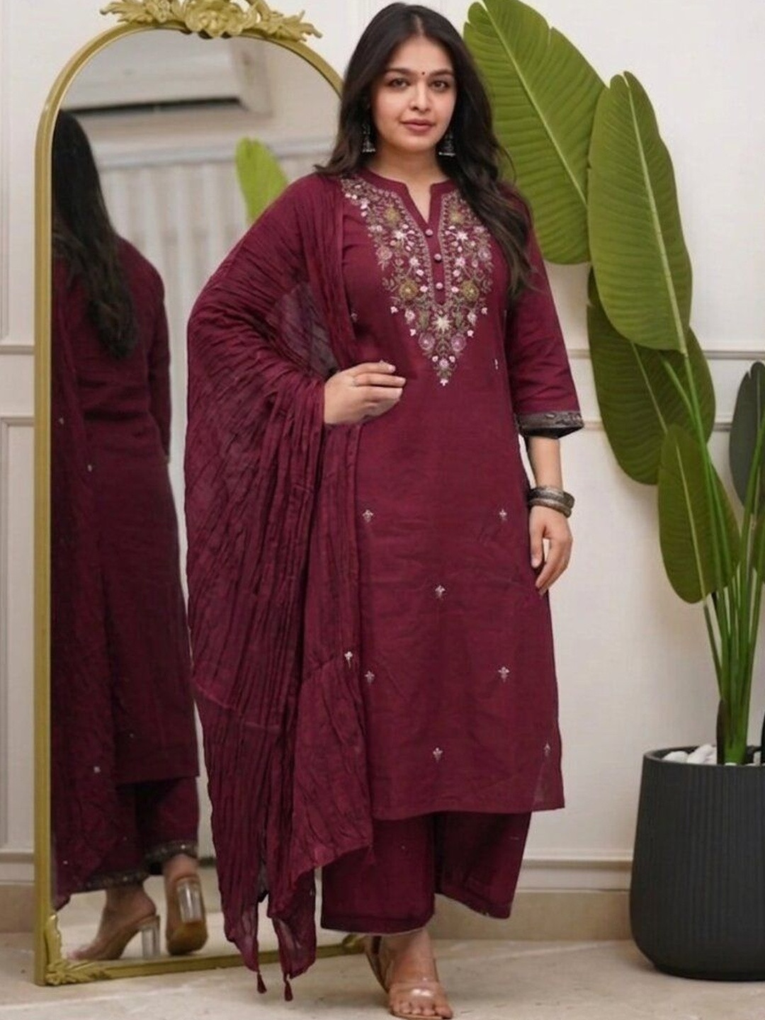 BEAUTYBEATS Women Floral Embroidered Regular Thread Work Kurta with Palazzos & With Dupatta