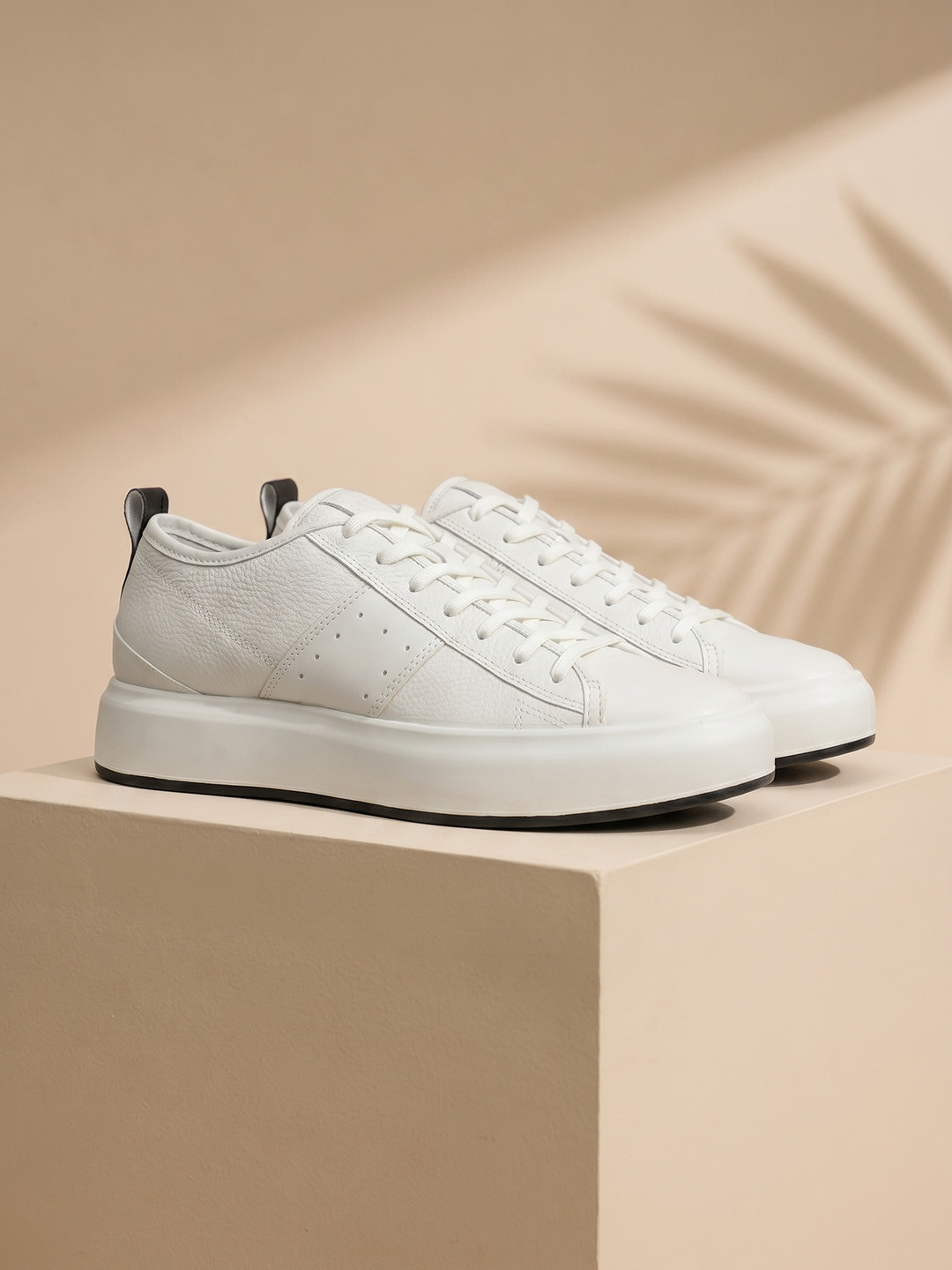 ECCO Men Street Ace Leather Casual Sneakers - Image 1