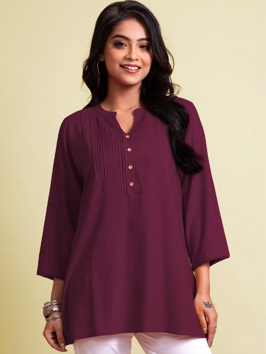 LYRA Women Solid Rayon Pleated Pintuck Tunic