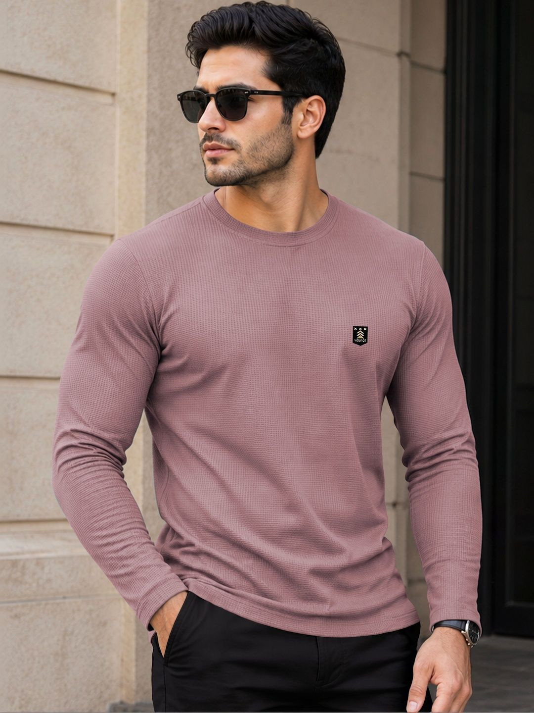 VeBNoR Brand Logo Printed Round Neck T-shirt