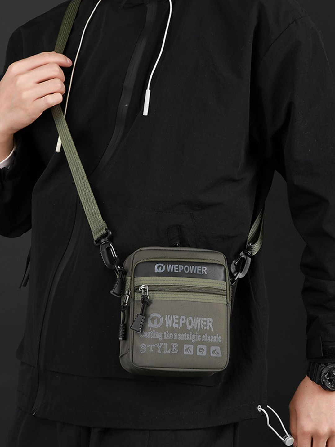 StyleCast Men Medium Size Messenger Bag