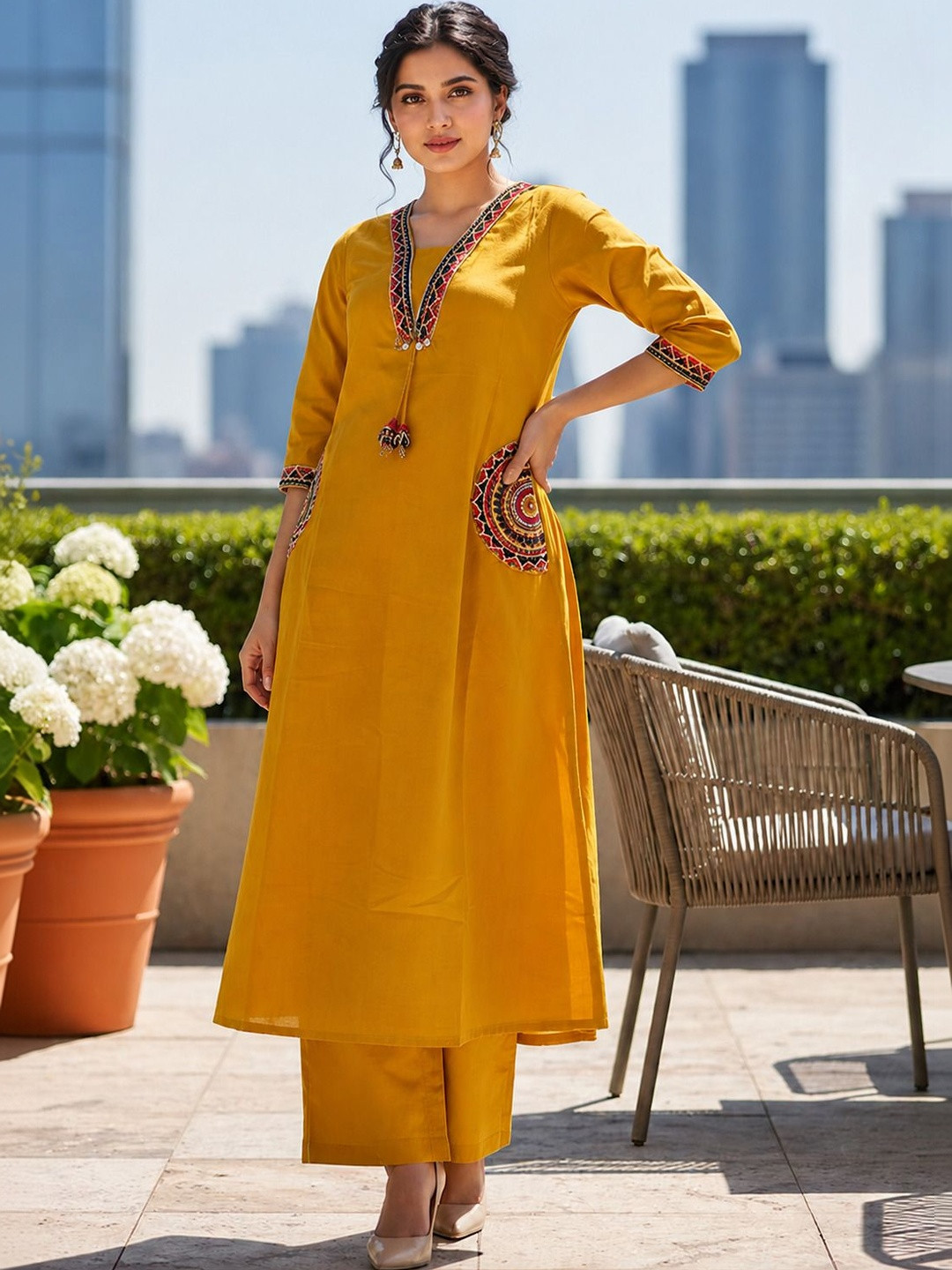 JAGNA Women Ethnic Motifs Regular Thread Work Pure Cotton Kurta with Palazzos