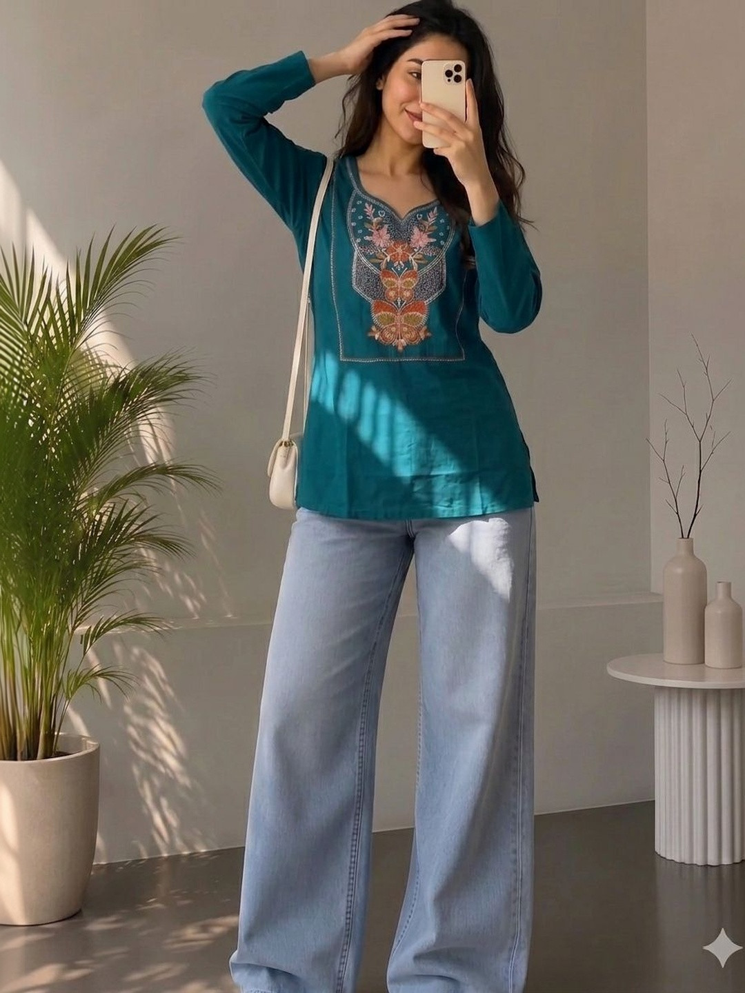 NESH CREATION Embroidered Ethnic Tunic