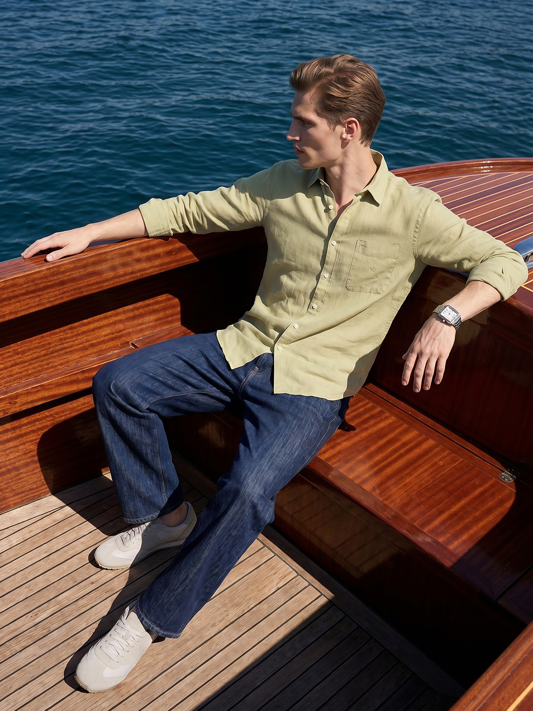 Nautica Spread Collar Casual Shirt