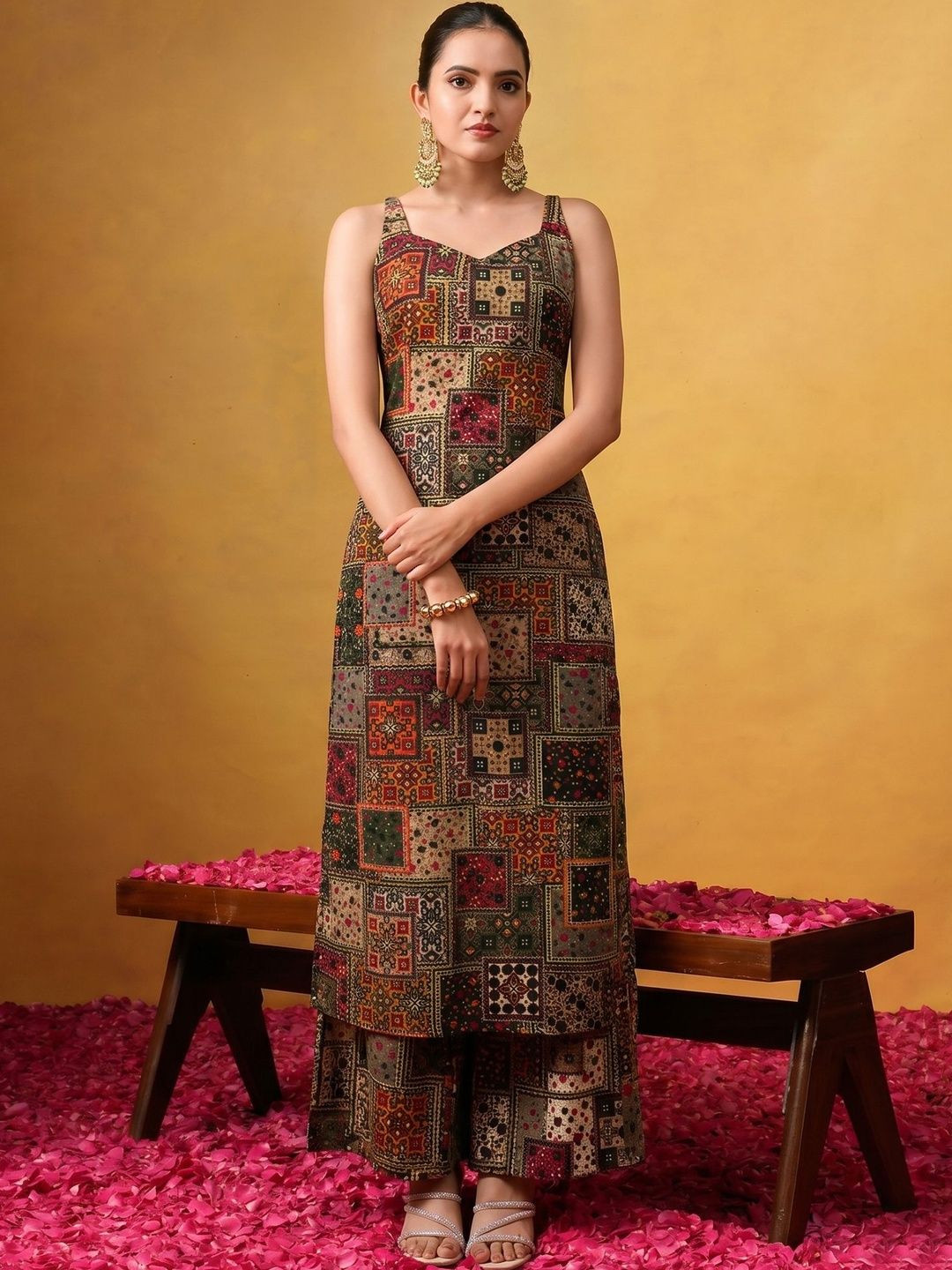 TextileNow Women Ethnic Motifs Printed Regular Kurta with Palazzos