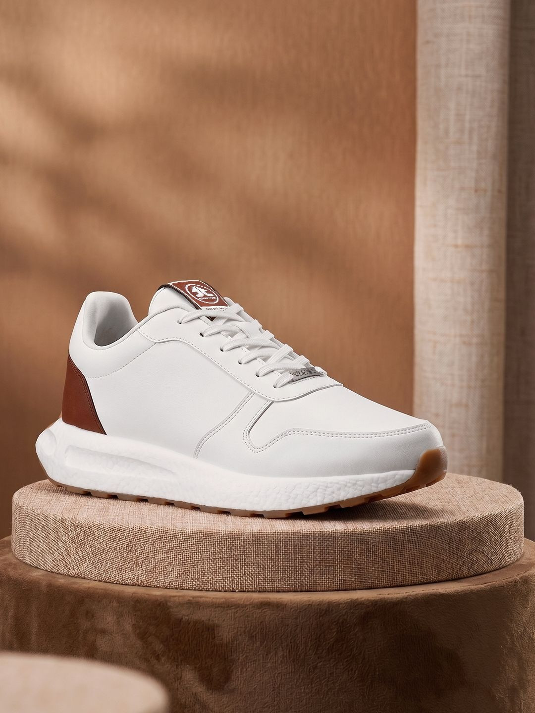 OFF LIMITS Men Colourblocked Sneakers