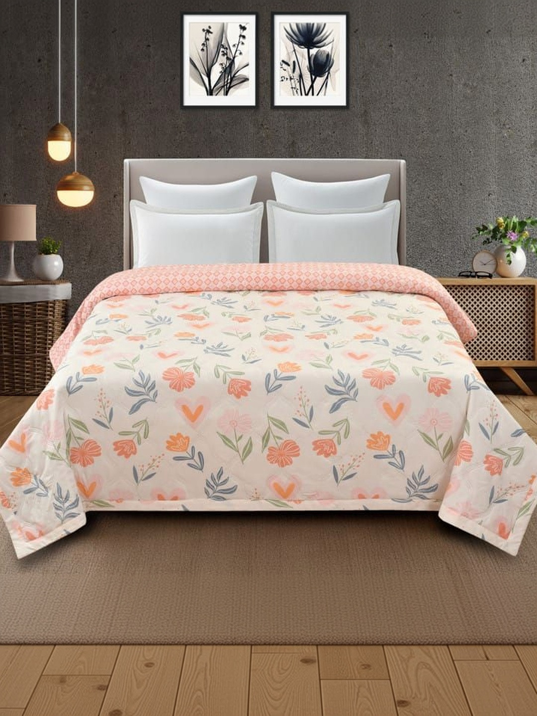 RF RELAXFEEL Peach-Coloured Floral AC Room 210 GSM Quilt