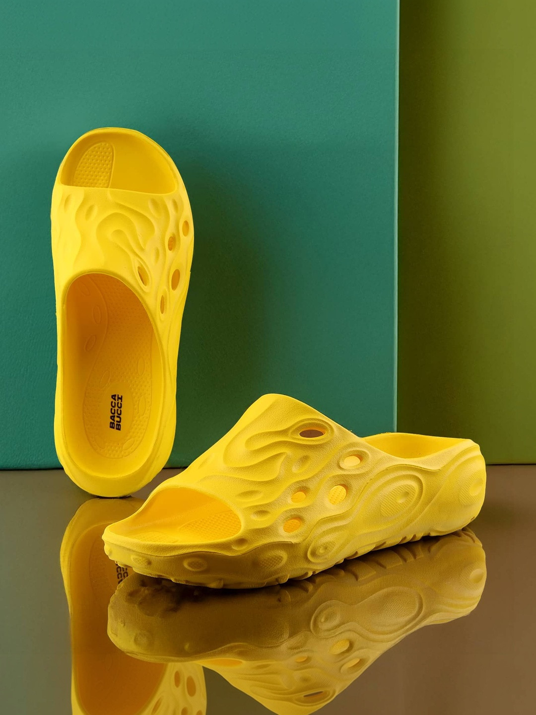 bacca bucci Men Sliders Clogs Slip-On Lightweight Flip Flops