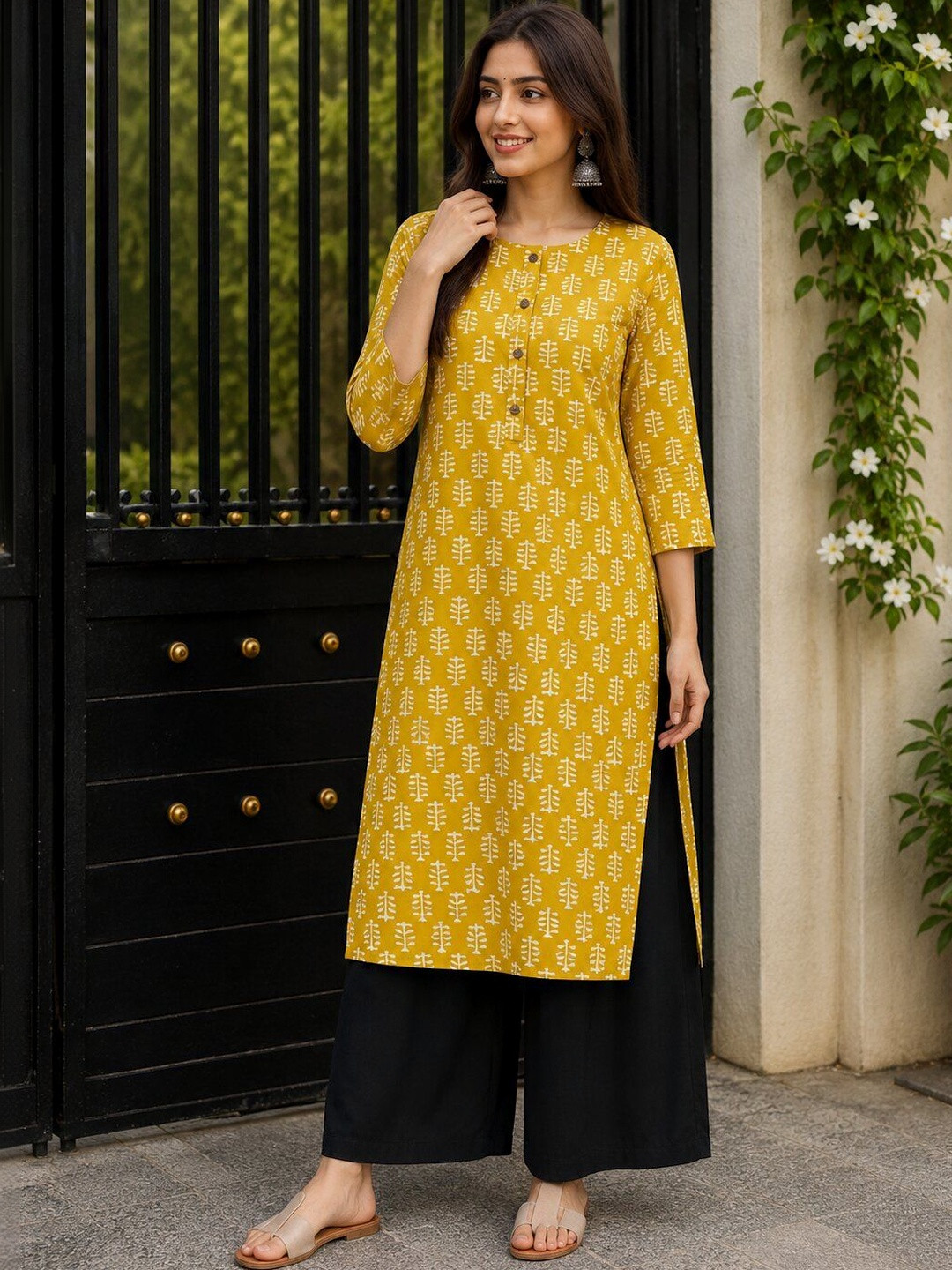 Ethnic Lady Botanical Printed Kurti