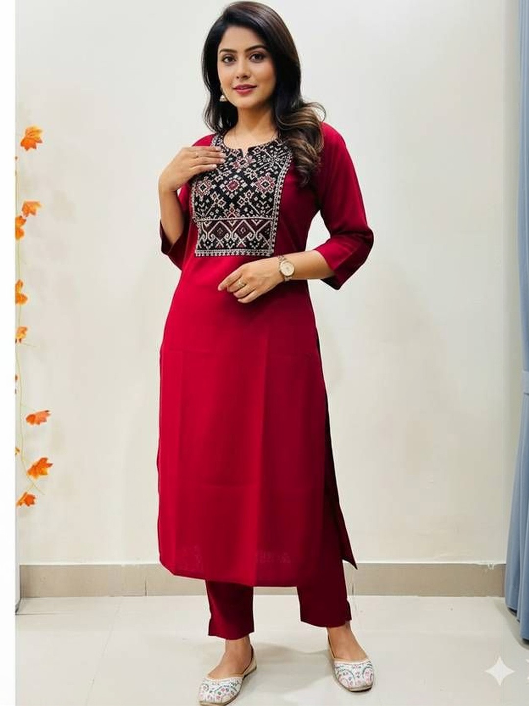 Sangria Women Ethnic Motifs Yoke Design Regular Pure Cotton Kurta with Trousers