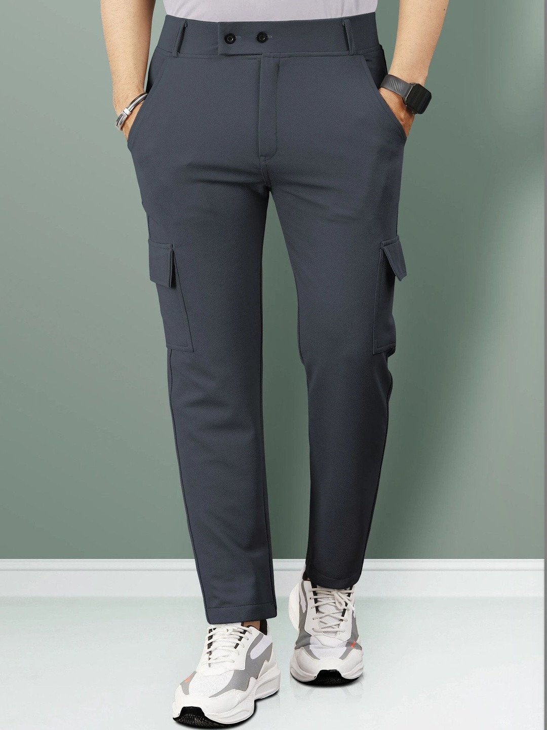 COMBRAIDED Men Regular Fit Cargos
