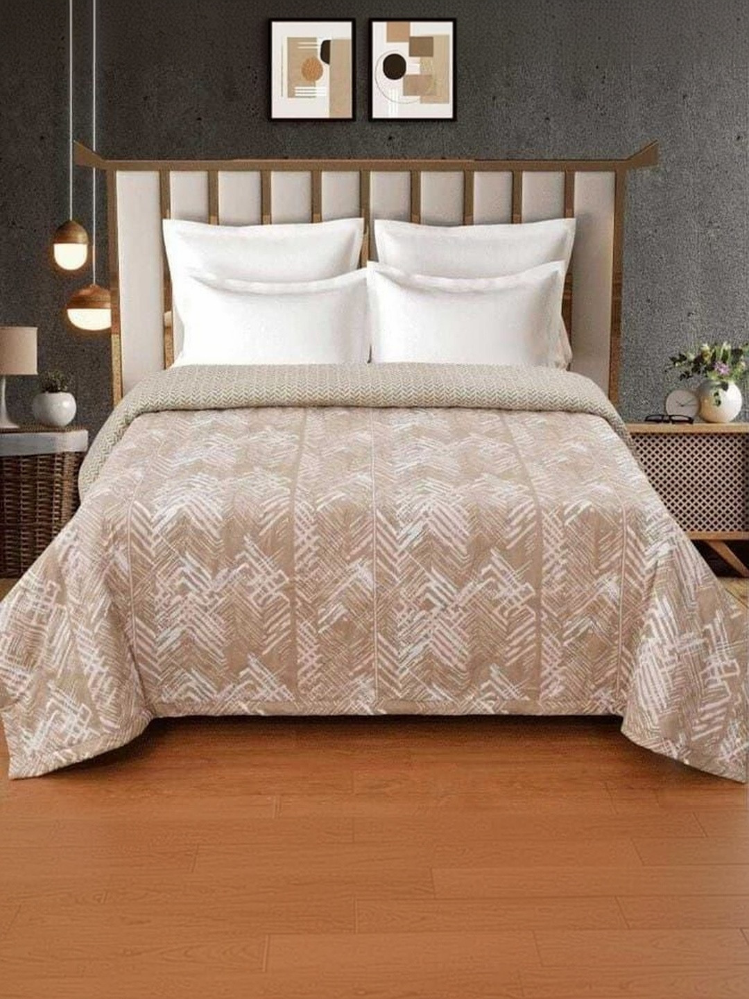 Comfowell Beige AC Room 210 GSM Quilt