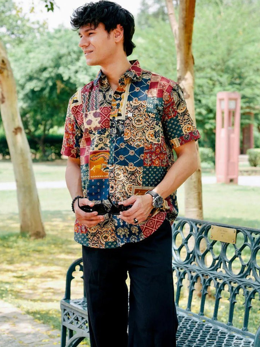 Hues Fab Men Slim Fit Printed Casual Shirt