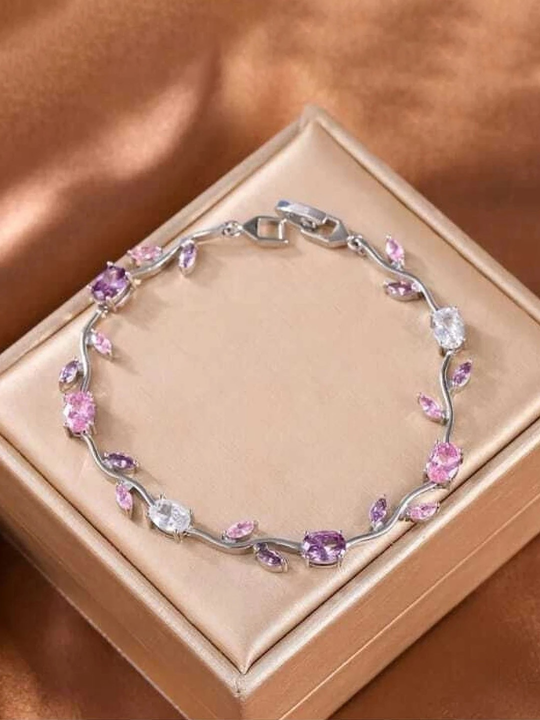 Uniqon 925 Sterling Silver Crystal Studded Anti Tarnish Bangle-Style Bracelet