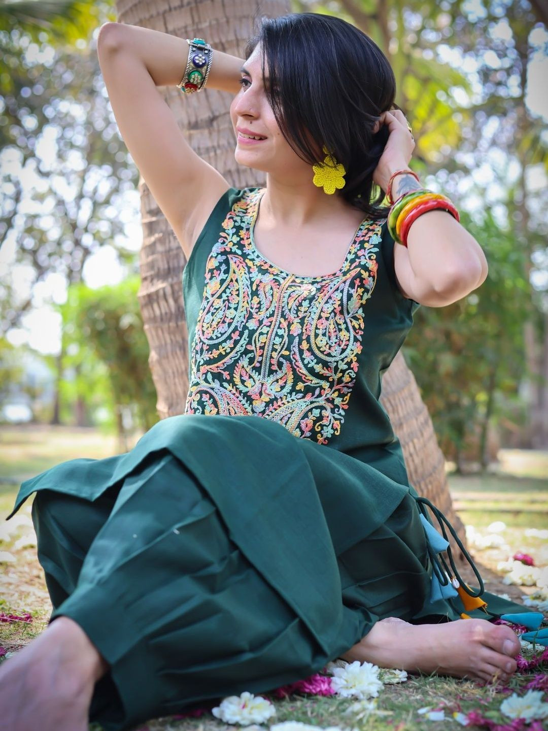 Youthnic Women Ethnic Motifs Embroidered Regular Thread Work Kurti with Patiala