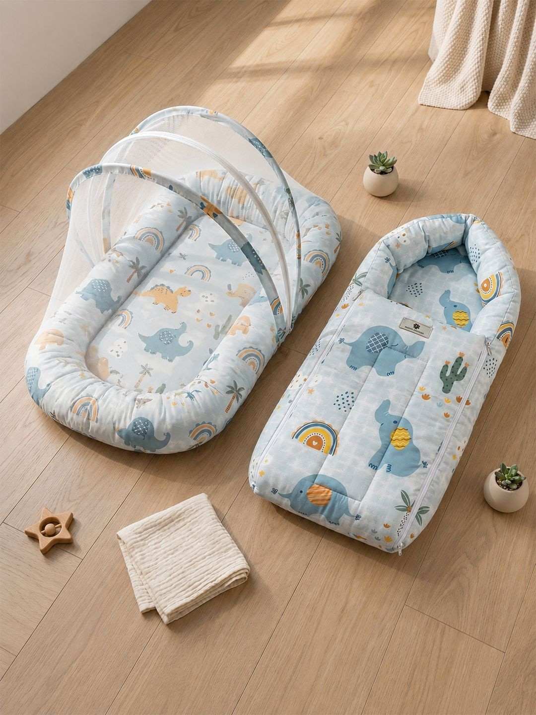 StarAndDaisy White & Blue Baby Mosquito Net Sleeping Bag