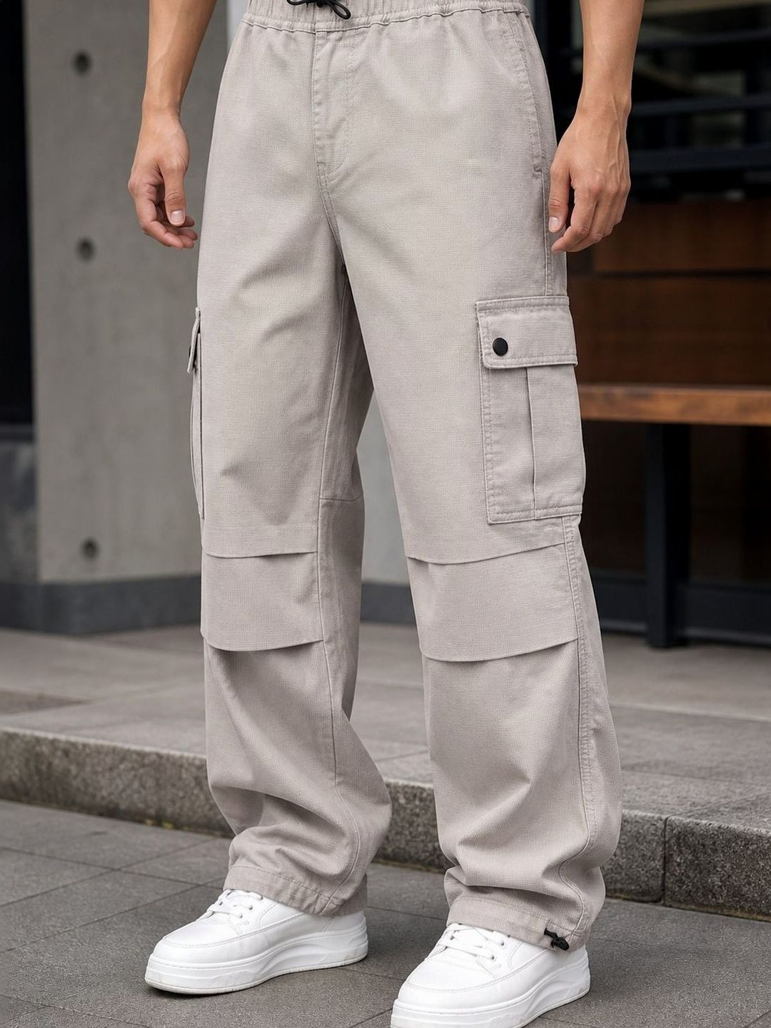 Eszett Men Solid Baggy Mid-Rise Casual Cargos