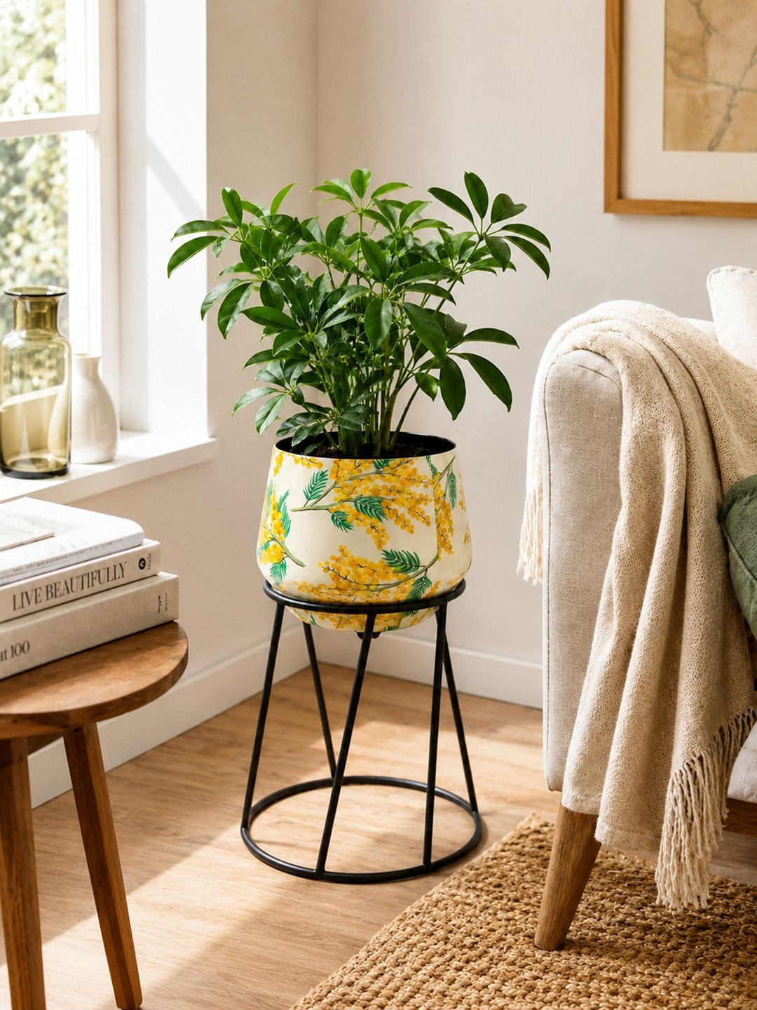 Metalsmith Beige & Yellow Floral Printed Planter With Holder