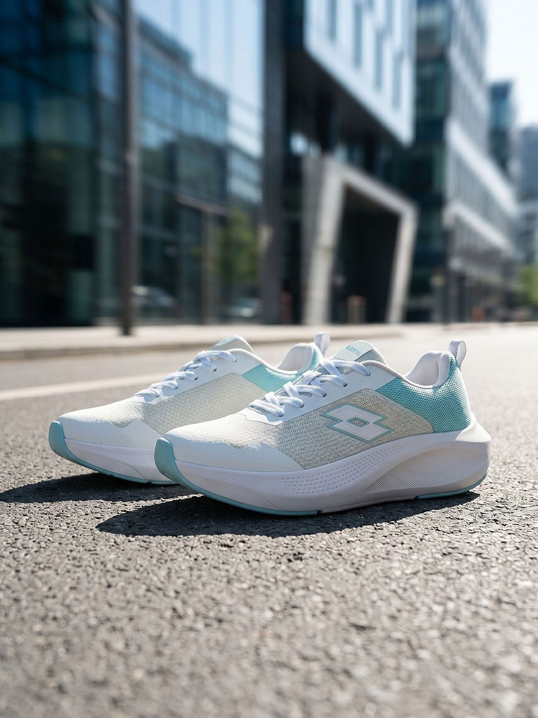 Lotto Women Energex White Running Shoes