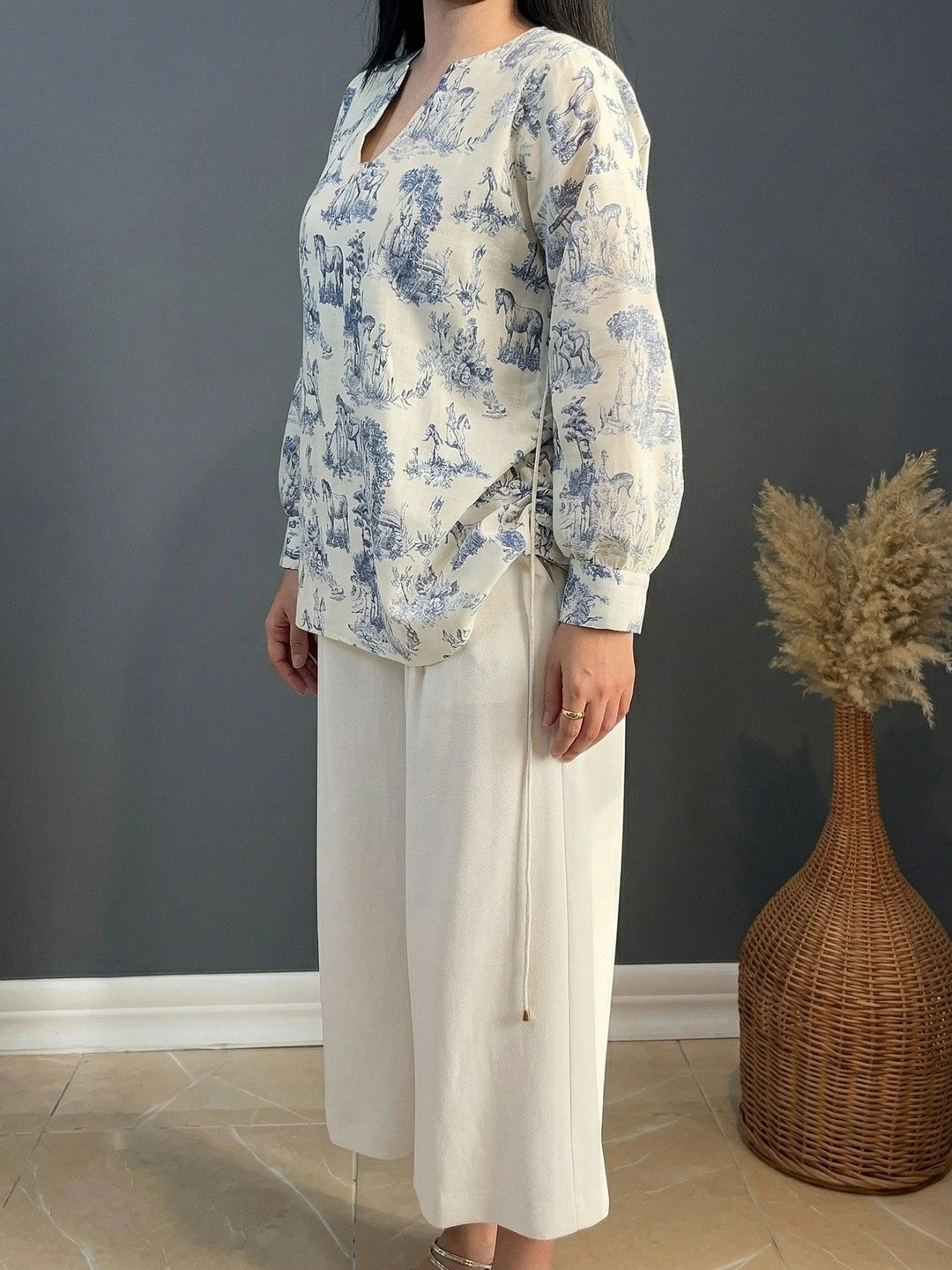 kiyooclothing Women Ethnic Motifs Printed Regular Kurti with Trousers
