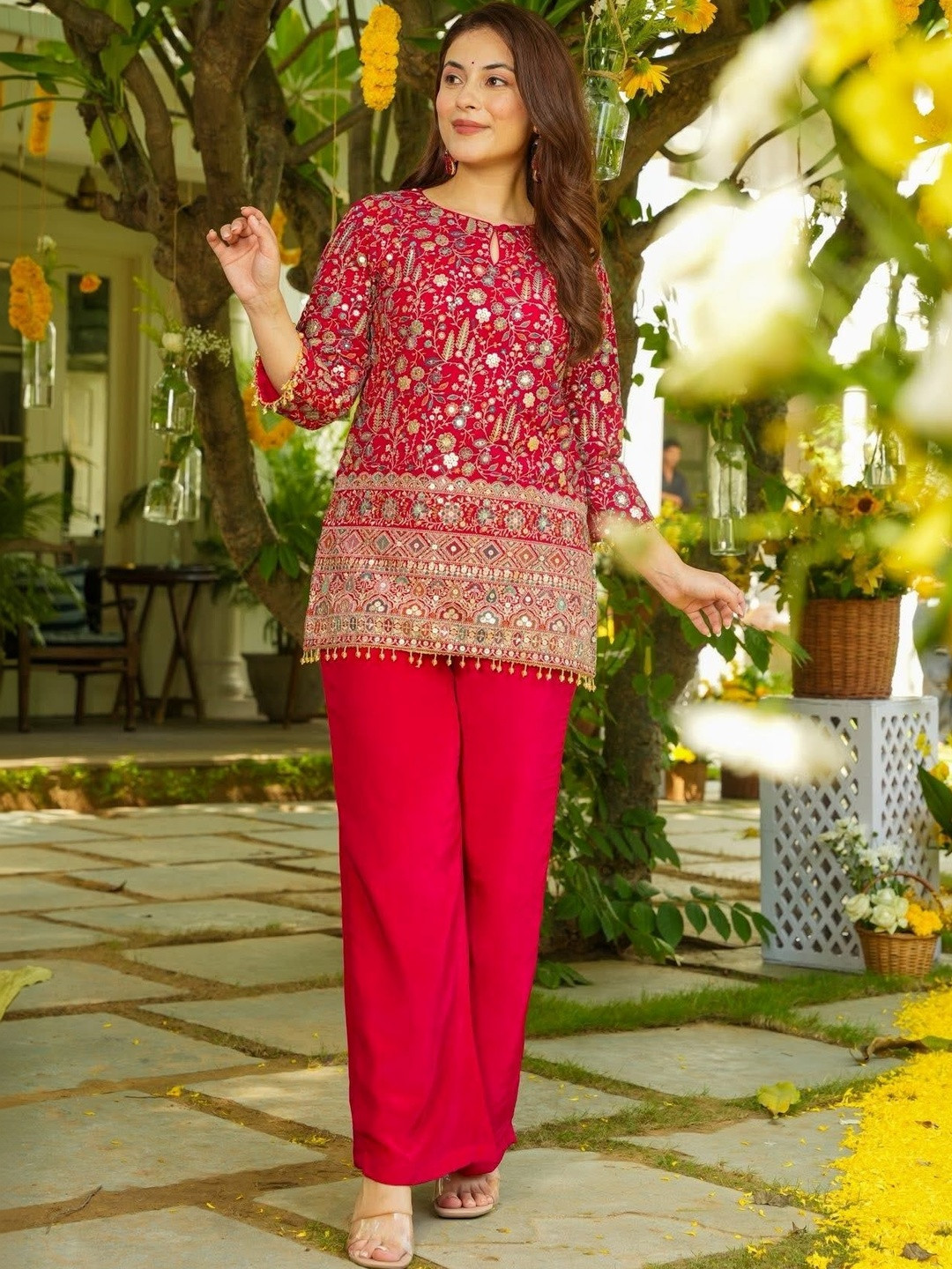 Sangria Women Ethnic Motifs Embroidered Regular Mirror Work Kurti with Palazzos