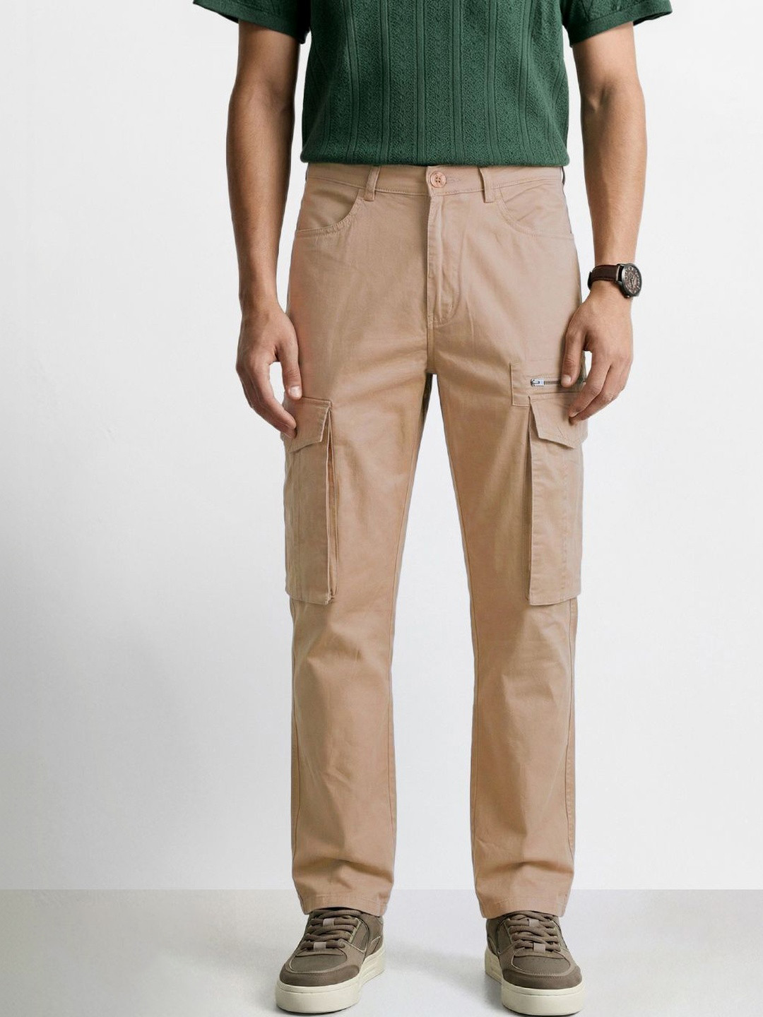 The Indian Garage Co Men Cargos Trousers