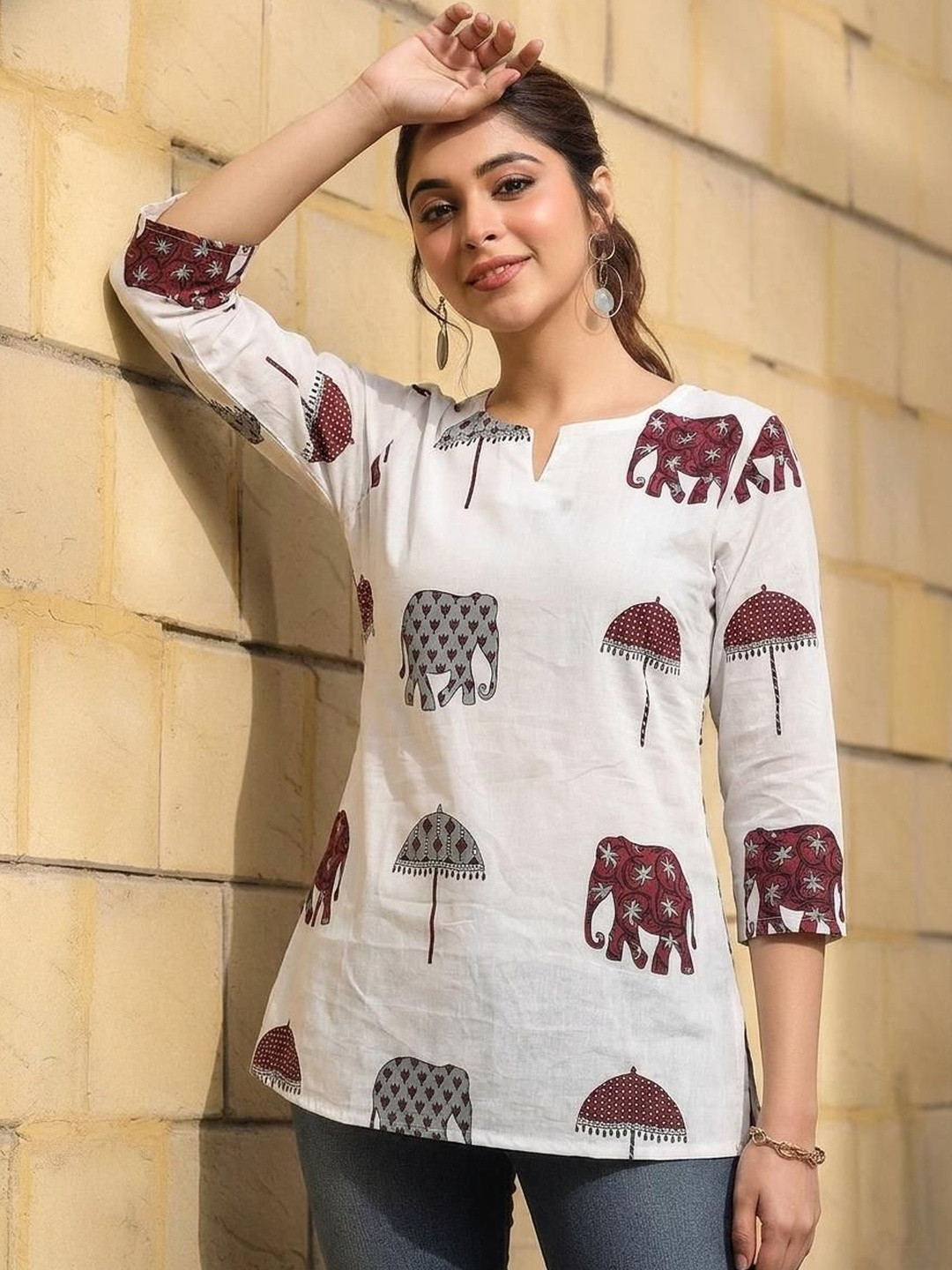 PANKHIL Ethnic Motifs Printed V-Neck Pure Cotton Blend Kurti