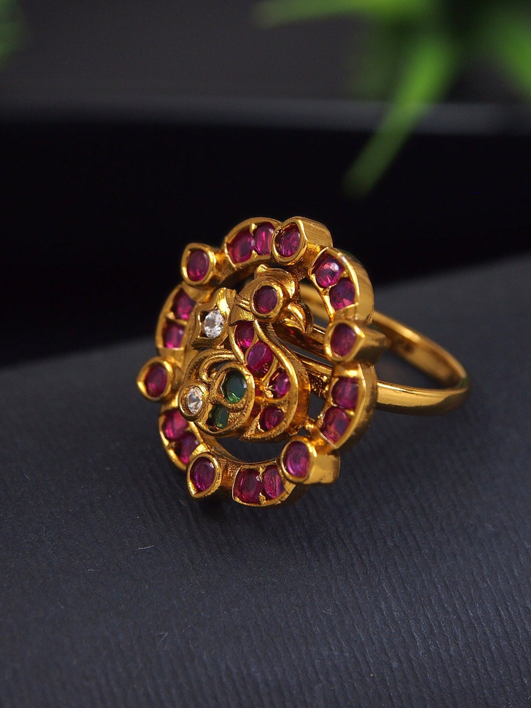 House of Pataudi Women Gold-Plated Antique Stone Studded & Beaded Finger Ring