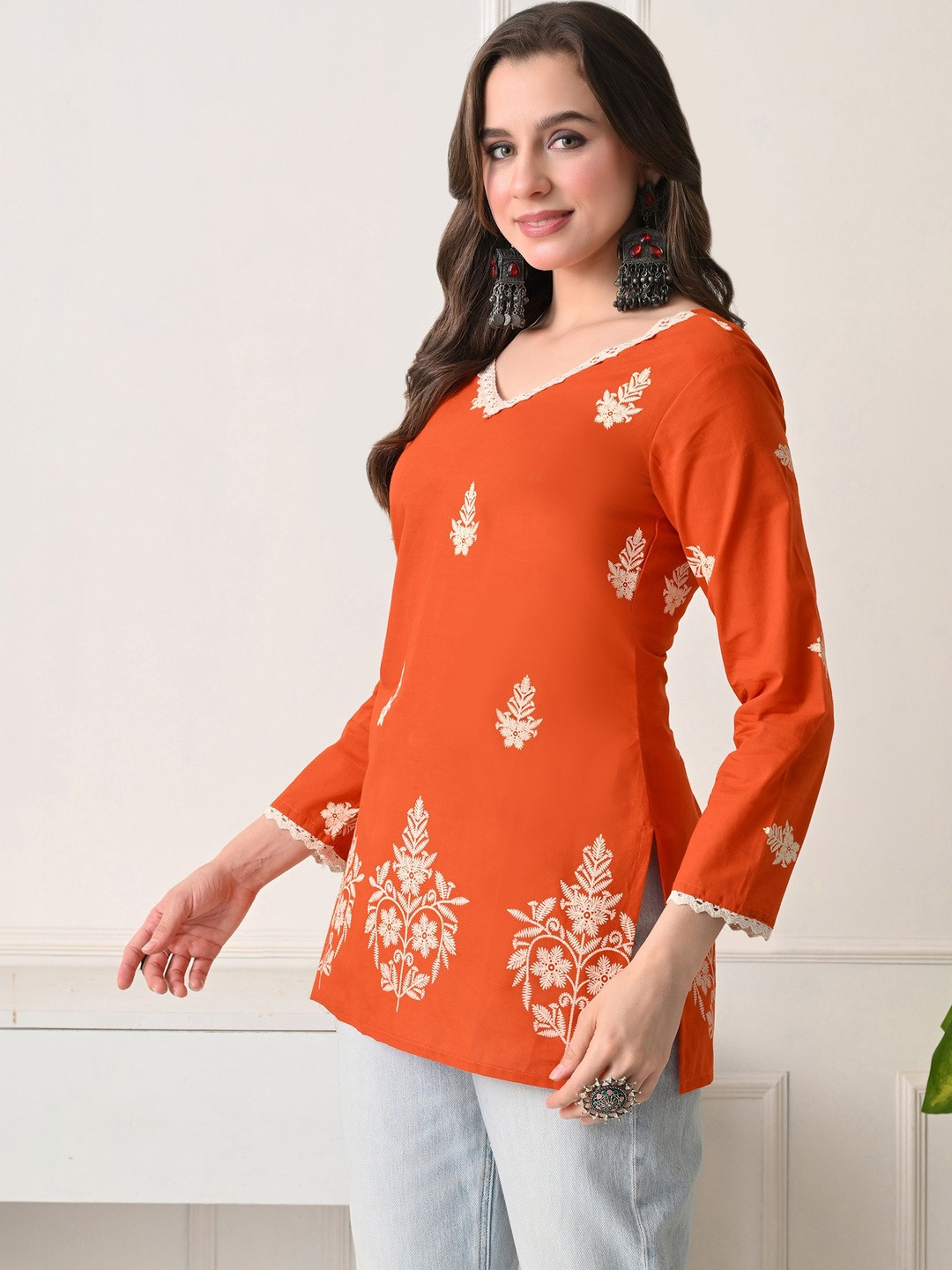 KJFAB Ethnic Motifs Embroidered V-Neck Pure Cotton Kurti