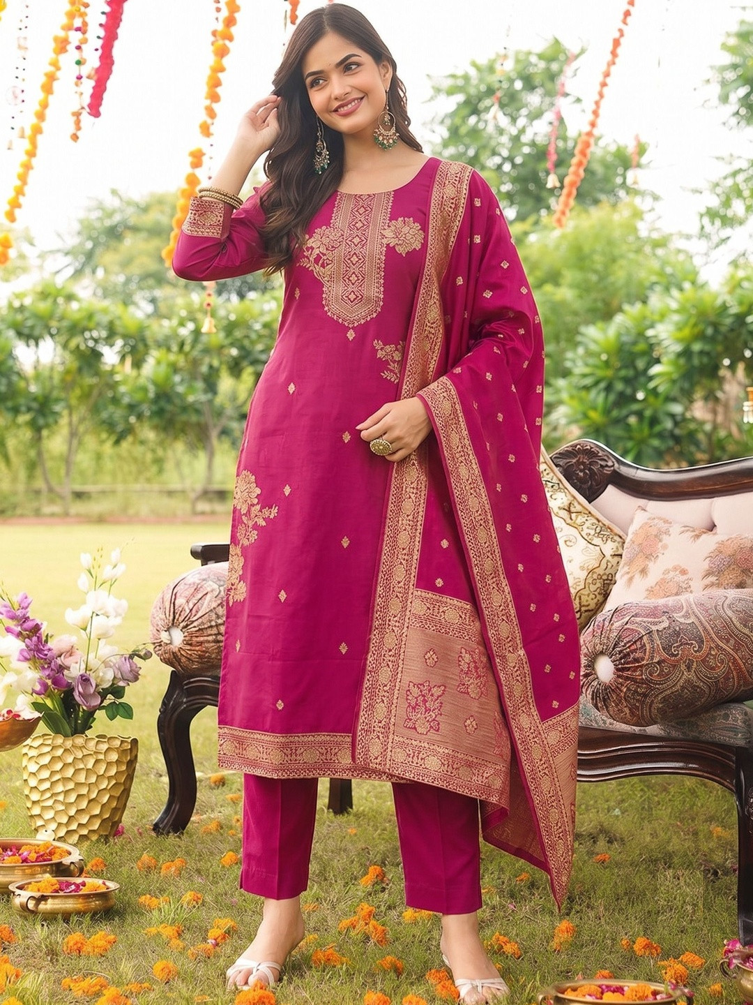 SHU-GORA Women Ethnic Motifs Embroidered Regular Kurta with Trousers & With Dupatta
